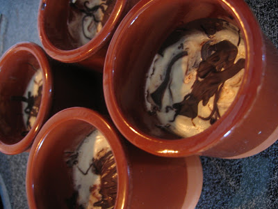 Petits pots chocolat et Baileys