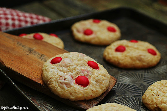 Biscuits aux smarties ''Nouvelle méthode'' - Cinq Fourchettes