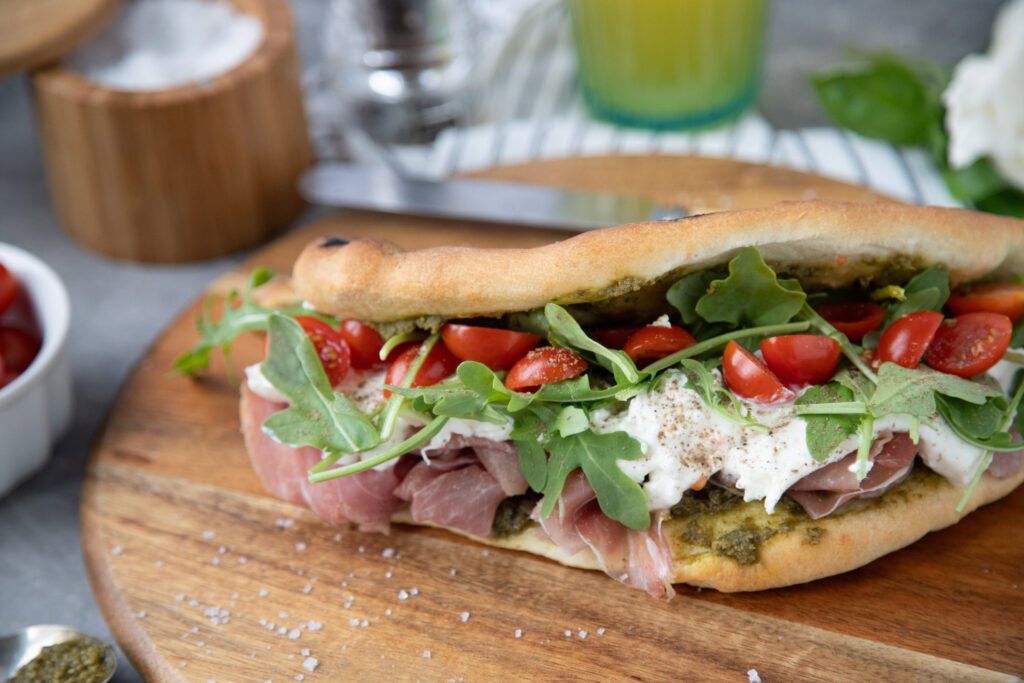 pizza sandwich trend repas recette recipe Cinq Fourchettes burrata