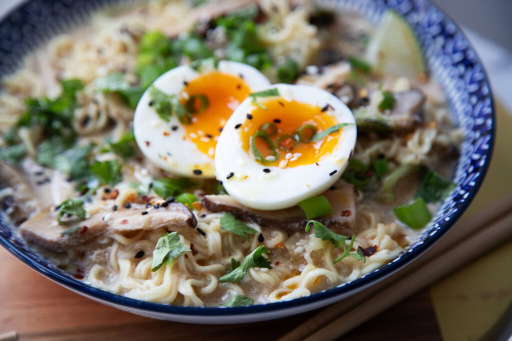 soupe ramen crémeuse aux shitake recette recipe cinq fourchettes